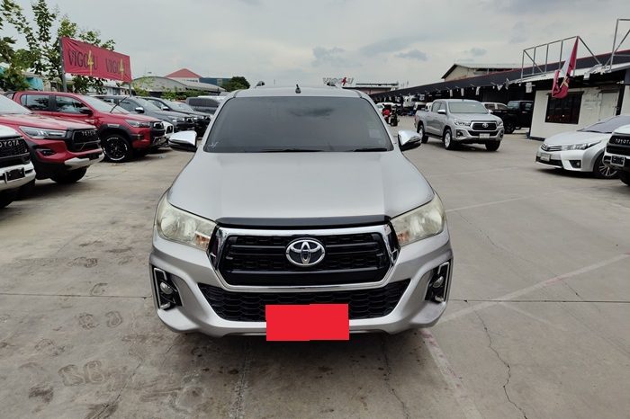 REVO 2WD 2019 2.4J AT DOUBLE CAB SILVER  6670 full
