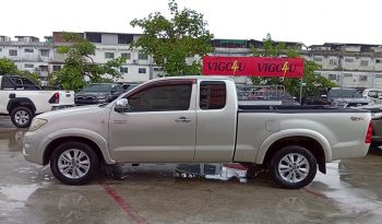 VIGO 2WD 2010 2.7G AT SMART CAB SILVER  1874 full