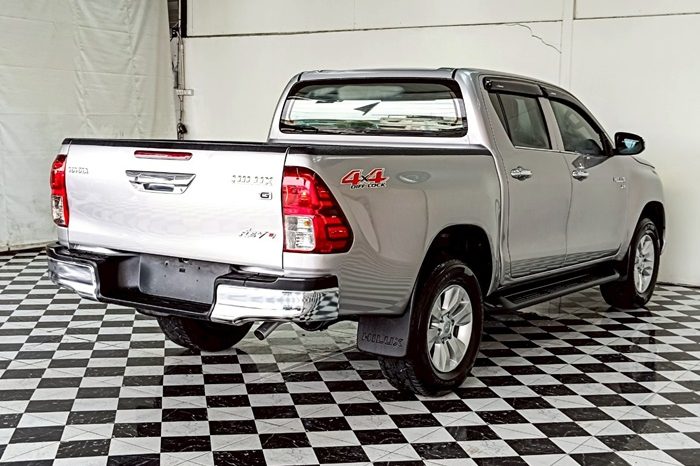 REVO 4WD 2020 2.8G MT DOUBLE CAB SILVER  2261 full