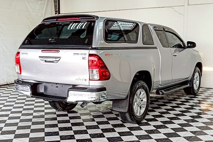 REVO PRE 2020 2.4E AT SMART CAB SLIVER  2963 full