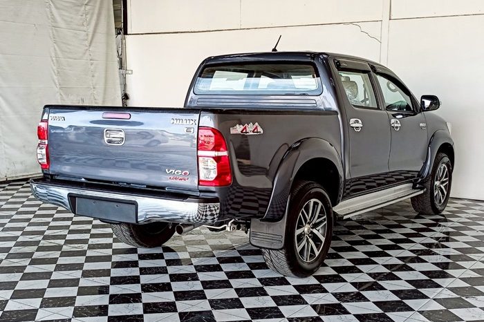 VIGO 4WD 2012 2.5E MT DOUBLE CAB DARK GREY  2971 full
