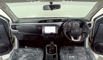 REVO 4WD 2021 2.4E MT SMART CAB WHITE  3416 full