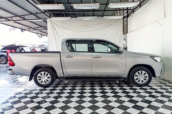 REVO 2WD 2017 2.4J MT DOUBLE CAB SILVER  3867 full