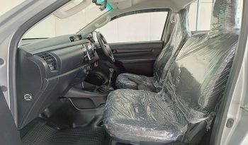 REVO 4WD 2018 2.8J MT STANDARD SILVER  3987 full
