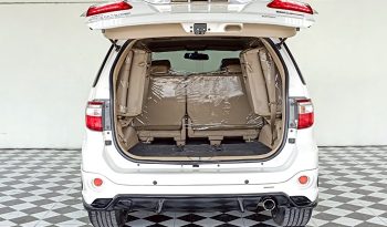 TOYOTA 4WD 2011 3.0V AT FORTUNER WHITE  5211 full