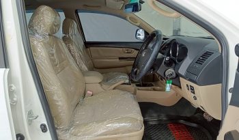 TOYOTA 4WD 2011 3.0V AT FORTUNER WHITE  5211 full