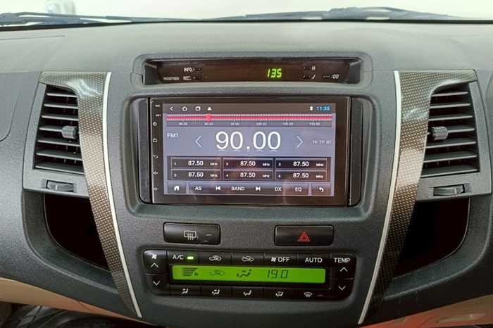 TOYOTA 4WD 2011 3.0V AT FORTUNER WHITE  5211 full