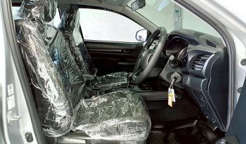 REVO 2WD 2022 2.4J AT DOUBLE CAB SILVER  6397 full