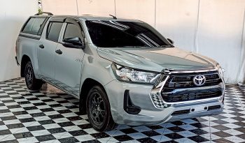 REVO 2WD 2022 2.4J AT DOUBLE CAB SILVER  6397 full