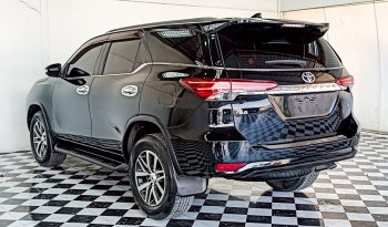 TOYOTA 4WD 2016 2.8V AT FORTUNER BLACK  6426 full