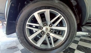 TOYOTA 4WD 2016 2.8V AT FORTUNER BLACK  6426 full