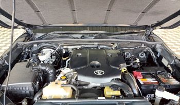 TOYOTA 4WD 2016 2.8V AT FORTUNER BLACK  6426 full