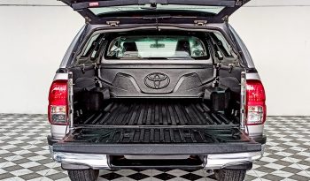 REVO 4WD 2020 2.4E MT SMART CAB SILVER  8639 full
