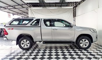 REVO 4WD 2020 2.4E MT SMART CAB SILVER  8639 full