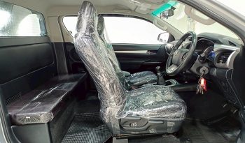 REVO 4WD 2020 2.4E MT SMART CAB SILVER  8639 full