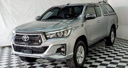 REVO 4WD 2020 2.4E MT SMART CAB SILVER  8640