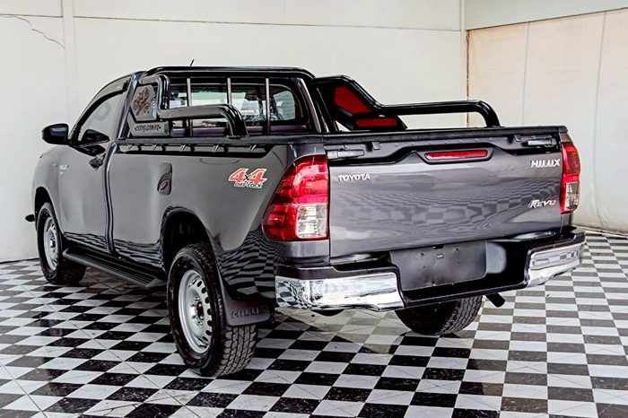 REVO 4WD 2018 2.8J MT STANDARD DARK GREY  8696 full