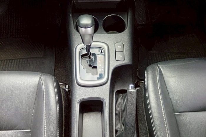 REVO 2WD 2022 2.4E AT DOUBLE CAB DARK GREY  936 full