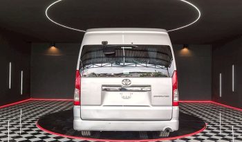 TOYOTA 2020 2WD 2.8 MT COMMUTER SILVER  9916 full