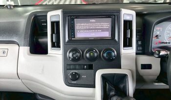 TOYOTA 2020 2WD 2.8 MT COMMUTER SILVER  9916 full