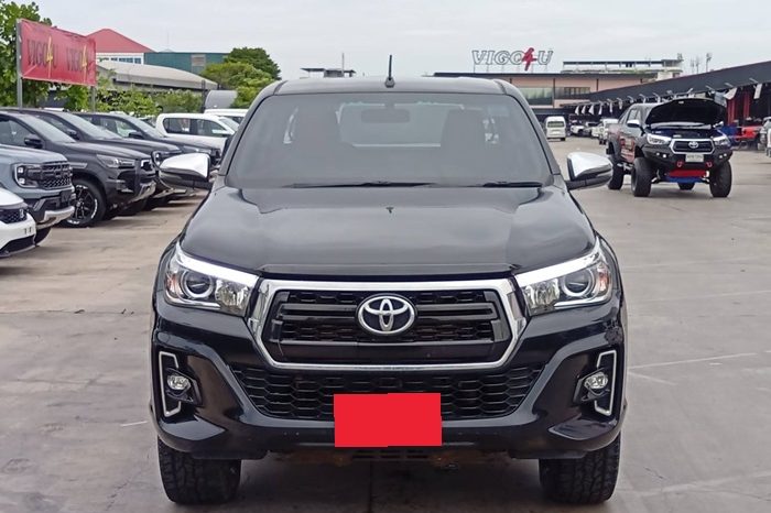 REVO PRE 2019 2.4E AT DOUBLE CAB BLACK  1406 full