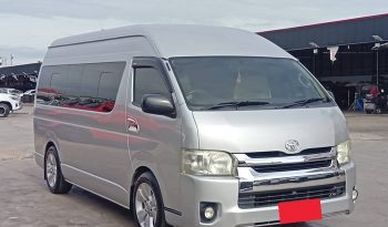 TOYOTA 2WD 2015 3.0 MT COMMUTER SILVER  5984 full