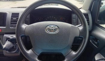 TOYOTA 2WD 2015 3.0 MT COMMUTER SILVER  5984 full