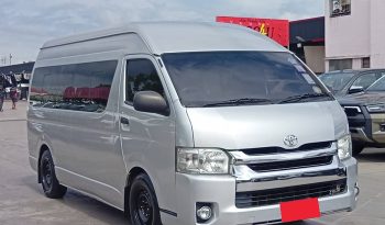 TOYOTA 2WD 2016 3.0 MT COMMUTER SILVER  1391 full