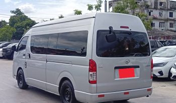 TOYOTA 2WD 2016 3.0 MT COMMUTER SILVER  1391 full