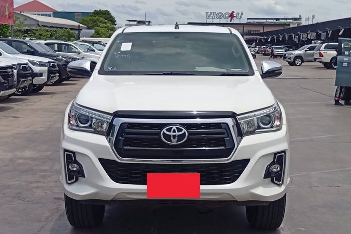REVO 4WD 2020 2.8G AT DOUBLE CAB WHITE  8581 full