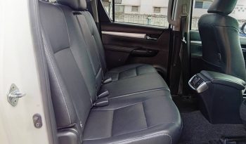 REVO 4WD 2018 2.8G AT DOUBLE CAB WHITE  8311 full