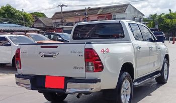 REVO 4WD 2018 2.8G AT DOUBLE CAB WHITE  8314 full