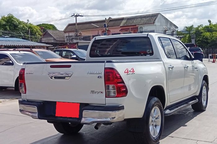 REVO 4WD 2018 2.8G AT DOUBLE CAB WHITE  8314 full