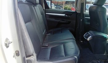 REVO 4WD 2018 2.8G AT DOUBLE CAB WHITE  8314 full