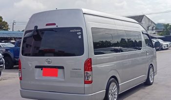 TOYOTA 2WD 2018 3.0 MT COMMUTER SILVER  6380 full