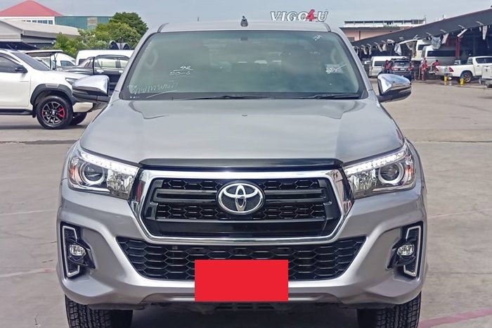 REVO PRE 2020 2.4E AT DOUBLE CAB SILVER  2304 full