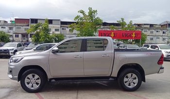 REVO PRE 2020 2.4E AT DOUBLE CAB SILVER  2304 full