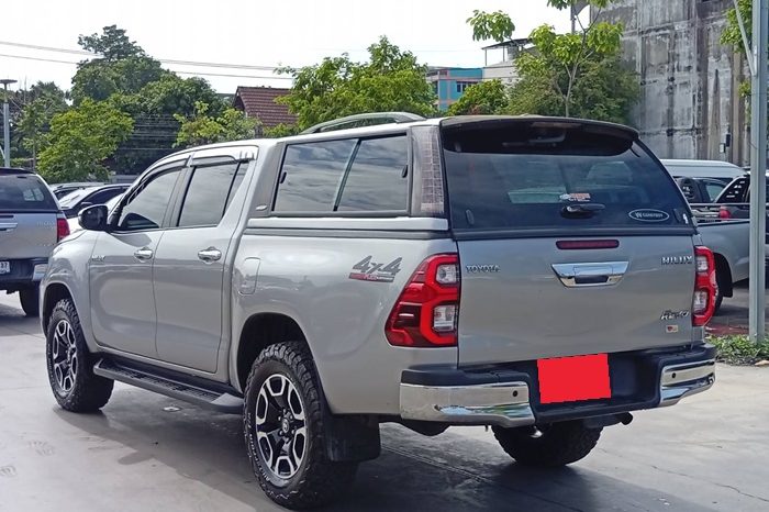 REVO 4WD 2021 2.4E MT DOUBLE CAB SILVER  8649 full