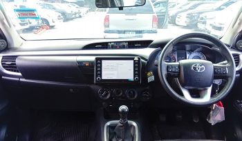 REVO 4WD 2021 2.4E MT DOUBLE CAB SILVER  8649 full