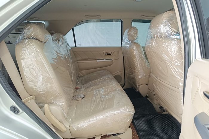 TOYOTA 4WD 2007 2.7V AT FORTUNER SILVER  6463 full