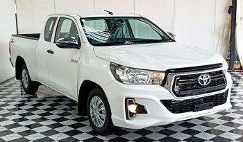REVO 2WD 2020 2.4J AT SMART CAB WHITE  8260 full