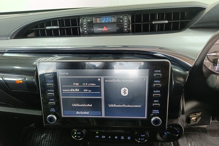 REVO 4WD 2022 2.8G AT DOUBLE CAB SILVER  9974 full