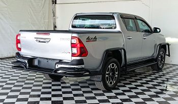 REVO 4WD 2022 2.8G AT DOUBLE CAB SILVER  9974 full