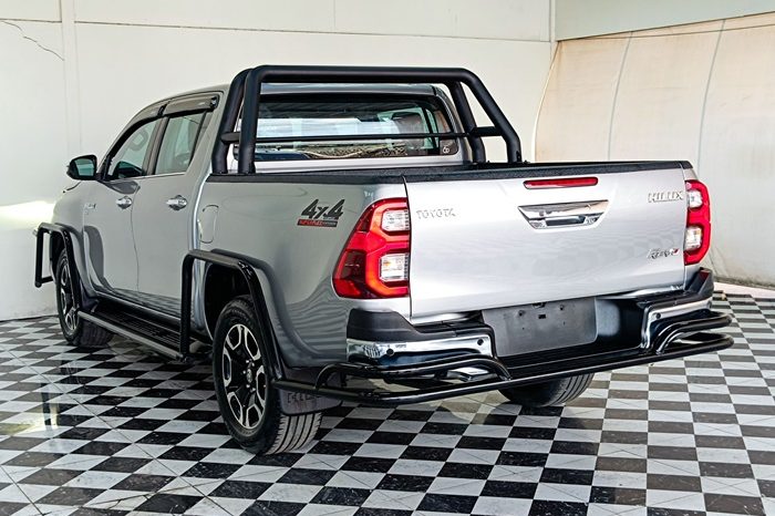 REVO 4WD 2022 2.8G AT DOUBLE CAB SILVER  9987 full