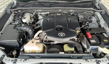 REVO 4WD 2022 2.8G AT DOUBLE CAB SILVER  9987 full