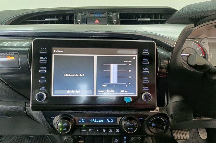 REVO 4WD 2022 2.8G AT DOUBLE CAB SILVER  9937 full