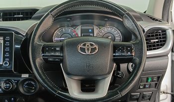 REVO 4WD 2022 2.8G AT DOUBLE CAB SILVER  9937 full