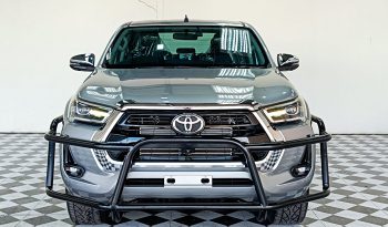 REVO 4WD 2022 2.8G AT DOUBLE CAB SILVER  9937 full