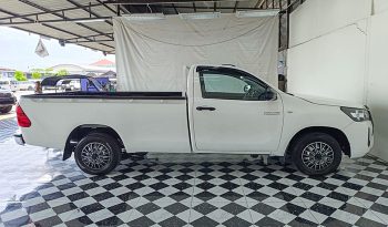 REVO 2WD 2021 2.4J MT STANDARD WHITE  4631 full