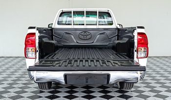 REVO 2WD 2021 2.4J MT STANDARD WHITE  4631 full